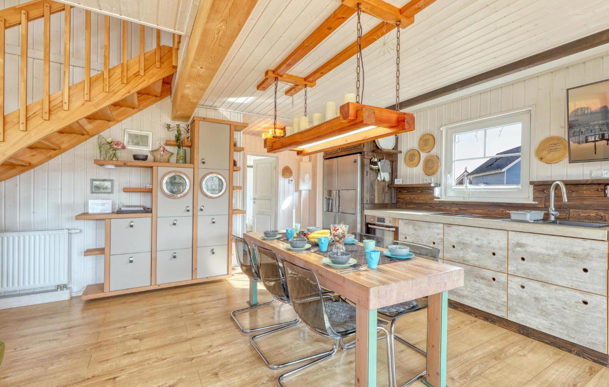 2 Bedroom Beautiful Home In Zerpenschleuse ภายนอก รูปภาพ